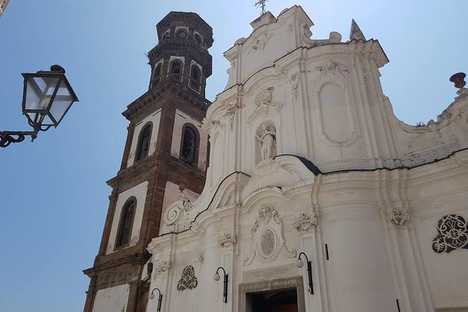 Private Walking Tour From Ravello to Amalfi Following Escher Works