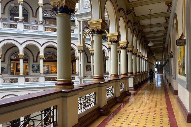 Private Walking Tour Through Medellín's Historical Center - Overview of Medellíns Historical Center
