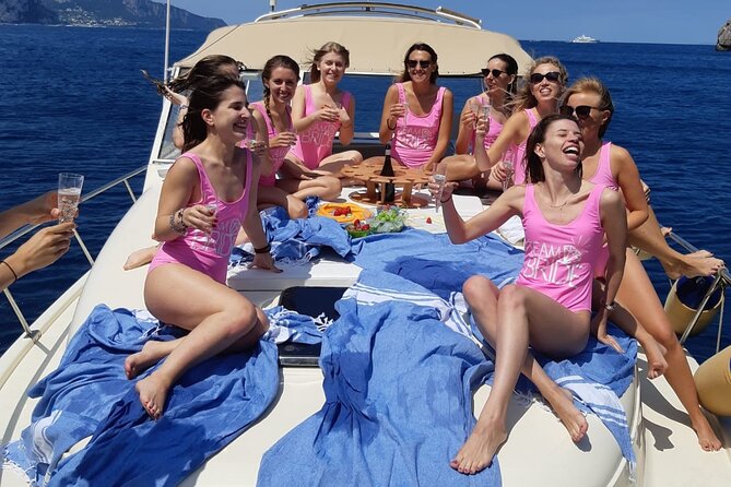 Procida Island Boat Tour From Sorrento