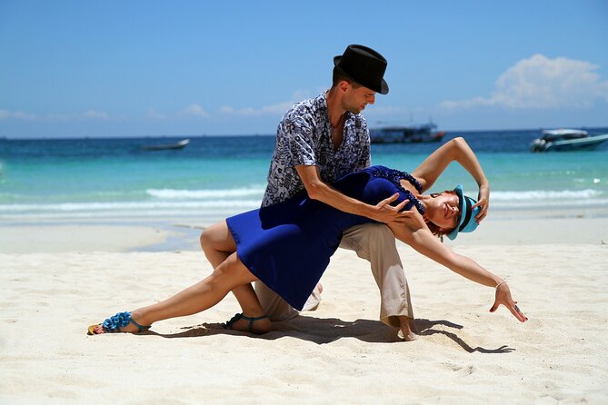 Puerto Morelos Salsa or Bachata Dance Lesson From Puerto Morelos - Class Overview