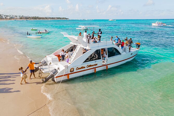 Punta Cana: Catamaran Tour, Reef Snorkeling and Unlimited Drinks!