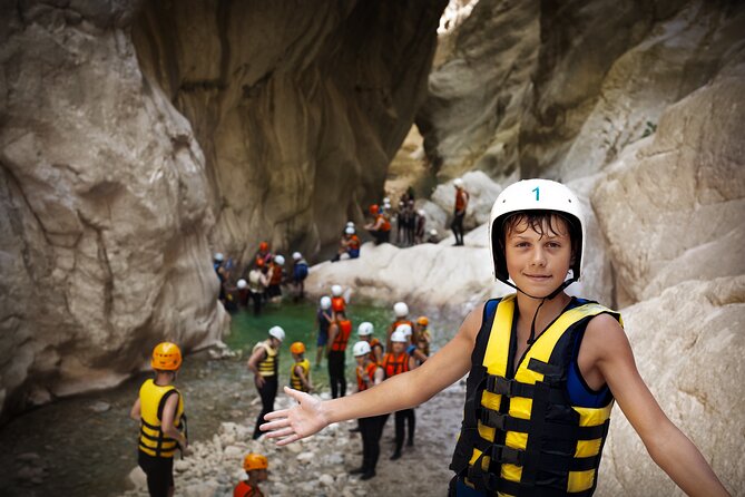 Rafting at Koprulu Canyon With Zipline Incl. Lunch F/Alanya