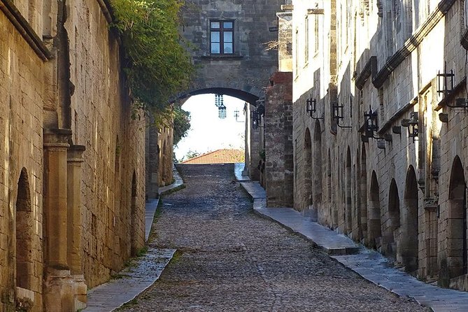 RHODES & LINDOS HIGHLIGHTS - PRIVATE GUIDED TOUR - up to 15 People - Pricing and Booking Details
