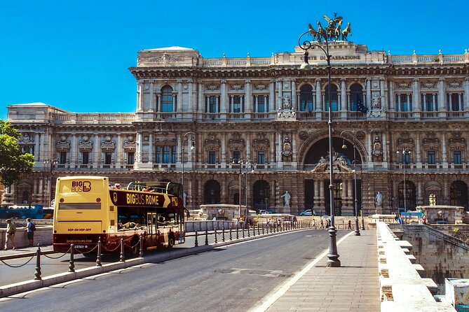 Rome Hop-On Hop-Off Bus With Transfer From Civitavecchia Port