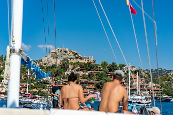 Sail Turkey: 18-39S Gulet Cruises for Young Adults