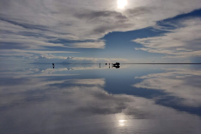 Salar De Uyuni Honeymoon 1 Day + Hotel Palacio De Sal. Price per Couple