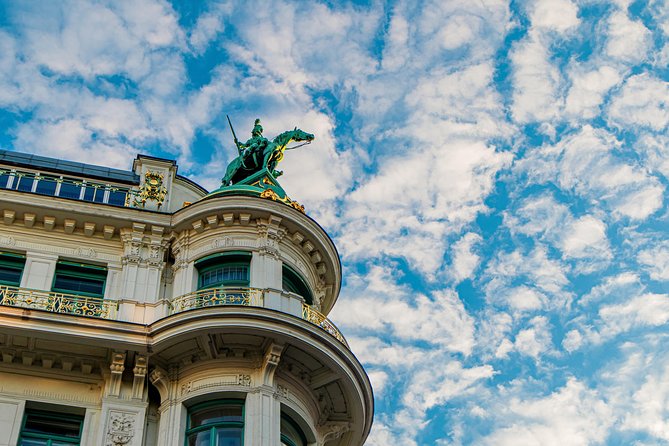 Salzburg to Vienna, Private Transfer, 2h of Sightseeing, Local Driver, English - Pickup and Drop-off Details
