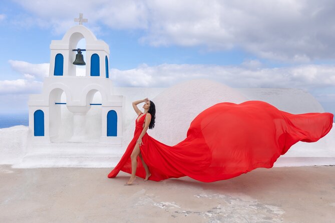 Santorini 2hrs Flying Dress Photoshoot With Transportation