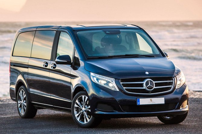 Santorini: Luxury Private Arrival or Departure Limo Transfer