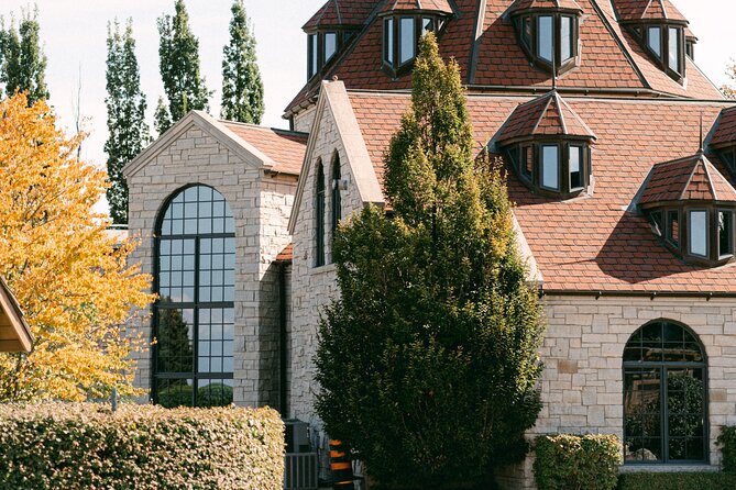 Seated Tasting Experience at Konzelmann Winery