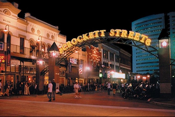 Self-Guided Beaumont Scavenger Hunt: Big Fun In Beaumont