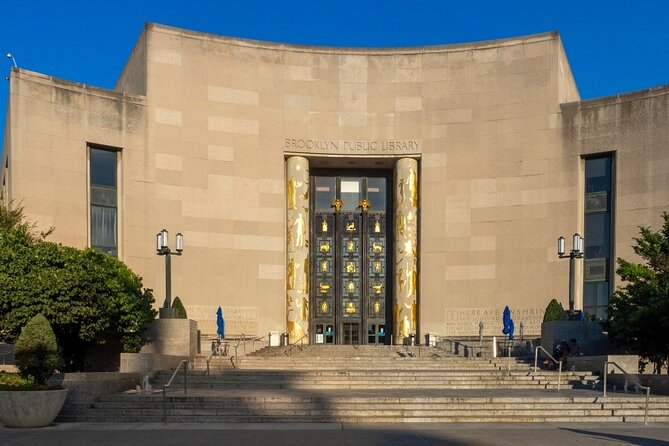 Self-Guided Brooklyn Scavenger Hunt: Soaring To New Heights