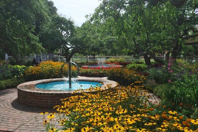 Self-Guided Portsmouth Scavenger Hunt: Pretty Portsmouth
