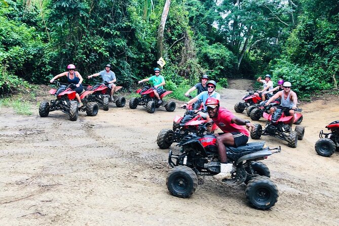 Shared Sightseeing and Island Tour in Roatan With Pickup
