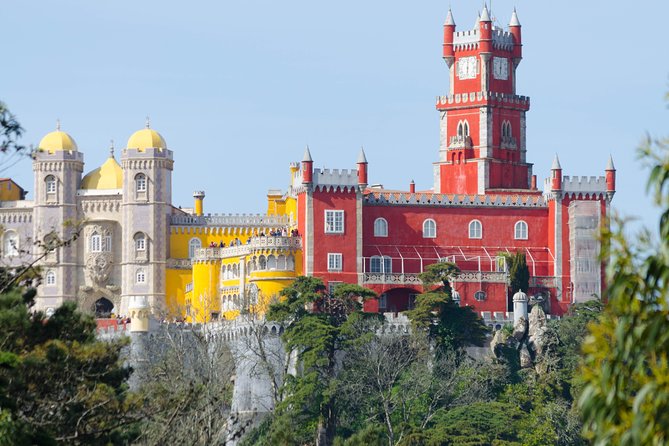Sintra Private Tour – Luxury Van, Pick-up & Drop Off Lisbon