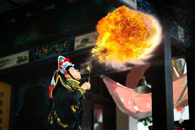 Skip the Line: Sichuan Opera Chengdu Ticket