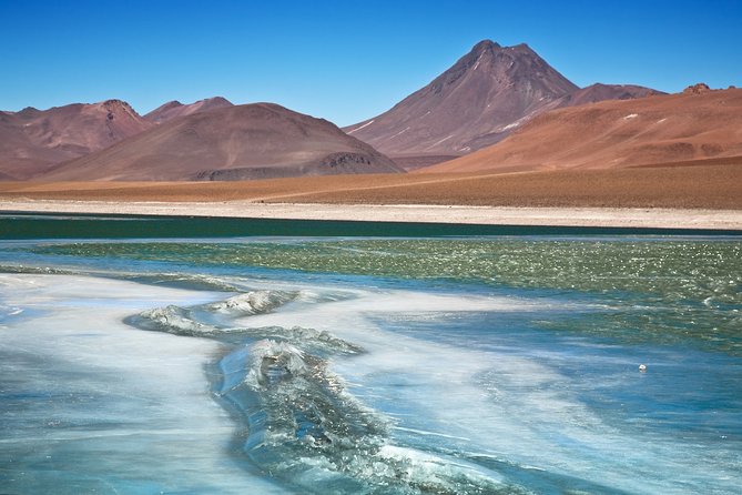 Small-Group Tour to Laguna Cejar, Ojos Del Salar and Laguna Tebinquinche