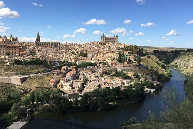 Small Group Tour to Toledo, Windmills & Winery Tour With Lunch