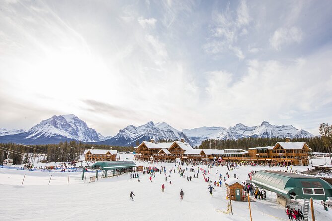 Snow Fun&Hot Springs 1-Day Tour From Calgary/Banff (Small Group)