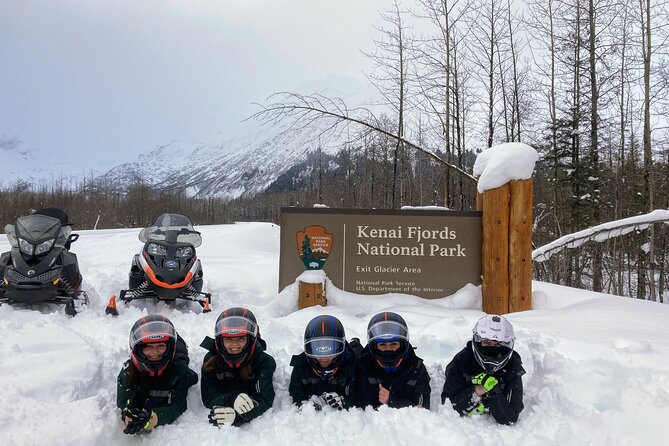 Snowmobile and Snowshoe Dual Adventure in Kenai Fjords NP