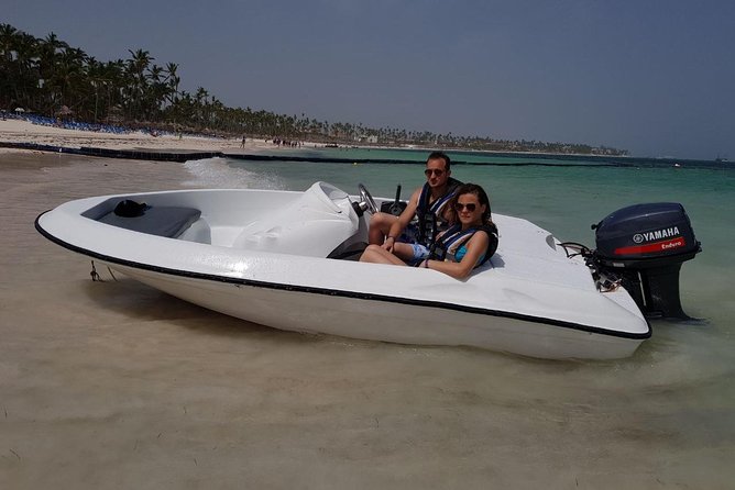 Speedboat & Snorkeling Experience