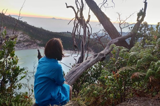 Sunrise Trekking At Sunan Ibu Kawah Putih - Whats Included