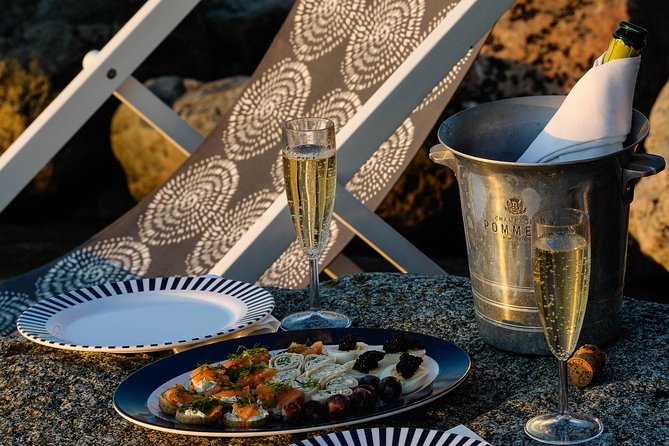 Sunset Experience on Private Island in Finland  - Helsinki - Romantic Evening Under Nordic Light