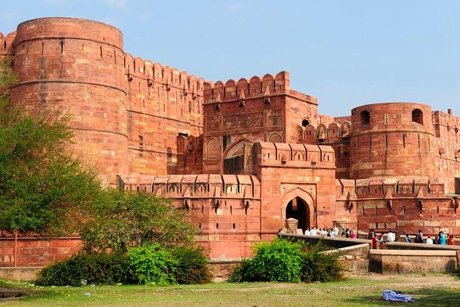 Taj Mahal – Same Day Agra Sightseeing