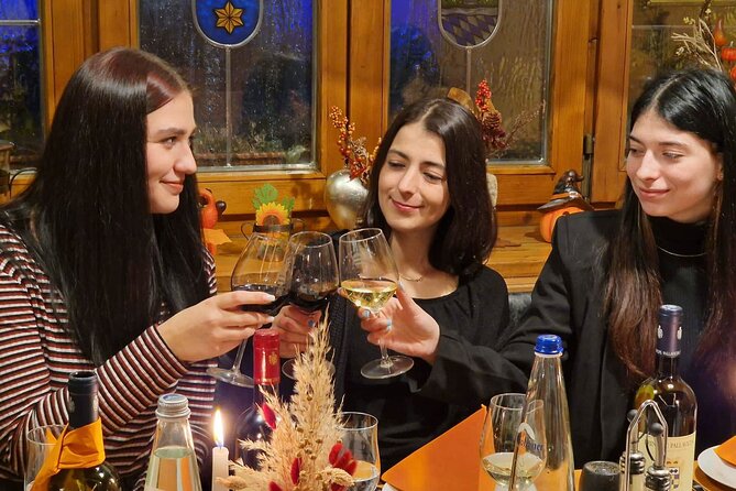 Tasting of 3 Italian Wines at the Pulcinella Restaurant in Bogen