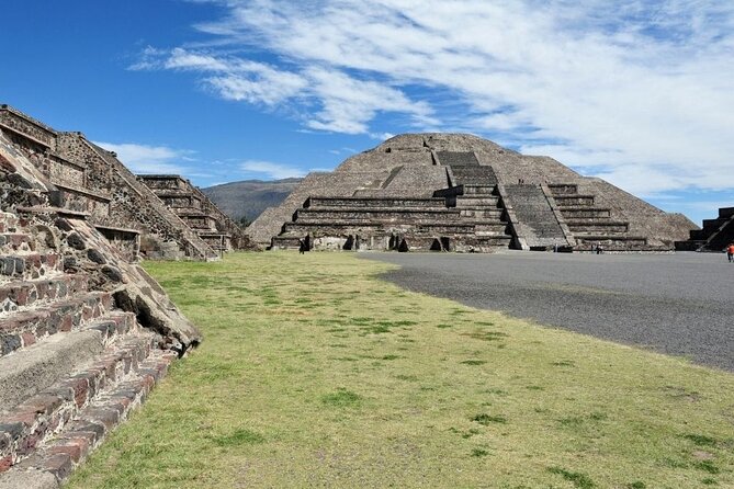 Teotihuacan, Basilica of Guadalupe and Tequila Tasting