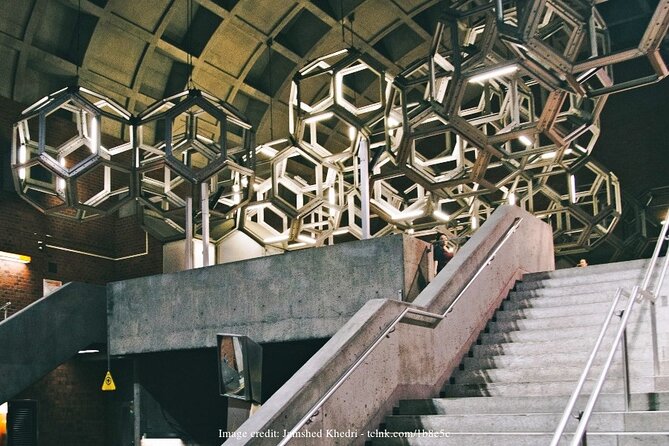 The Underground Network of RÉSO Montreal: Private 2.5-hour Tour