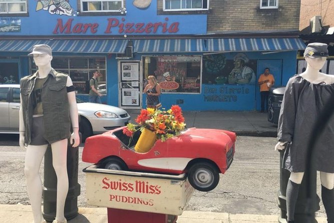 Toronto: 2-Hour Kensington Market Chinatown Tour