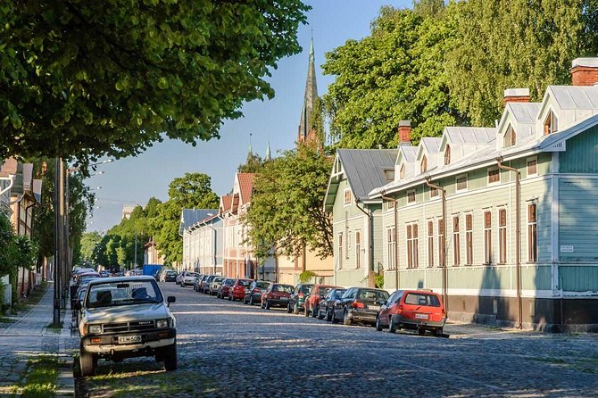 Tour to Old Capital Turku by VIP Car With Private Guide