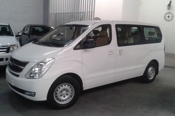 Transfer From or to Airport Mariscal Sucre (One Way)