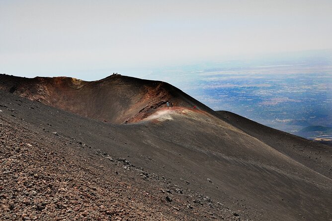 Transfer From Taormina to Syracuse With Stopover at Etna Volcano