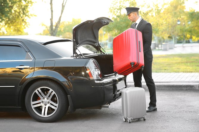 Transfer in Private Vehicle From Curacao Airport (Cur) -Jan Thiel