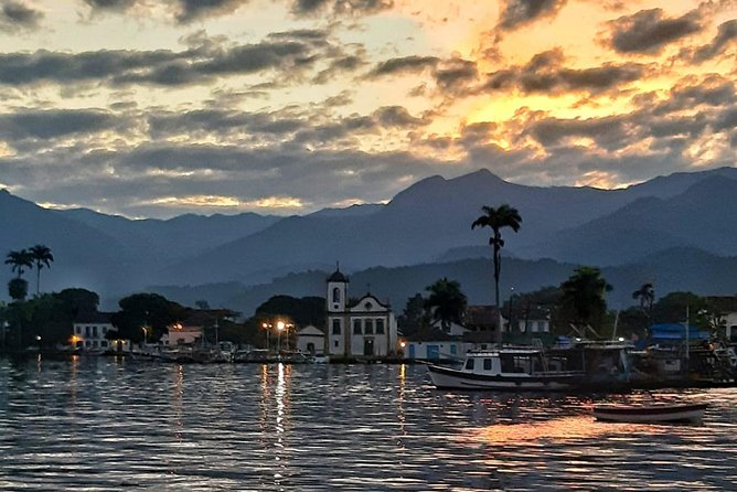 Transfer Paraty
