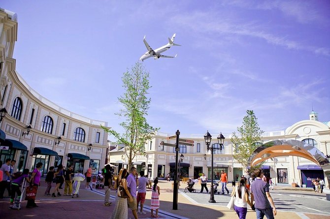 Vancouver Lay Over Shopping (Mc Arthurglen Designer Outlet Mall ) Tour Private - Tour Overview