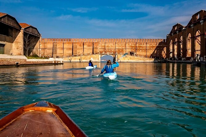 Venice Beginners Kayak Tour: Train & Visit the Medieval Arsenal