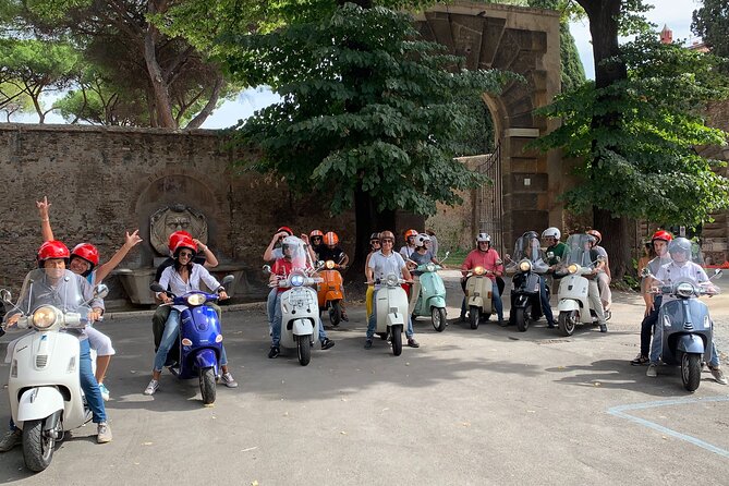 Vespa Tour in Rome Driven by Us With Optional Pick up