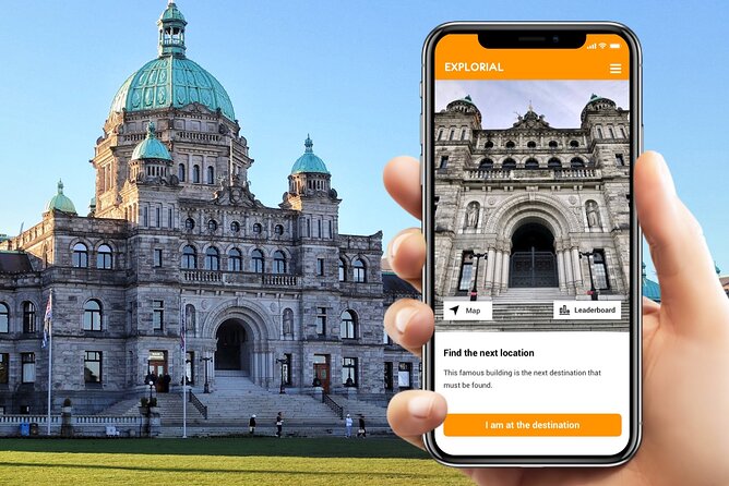 Victoria Scavenger Hunt and City Highlights Walking Tour