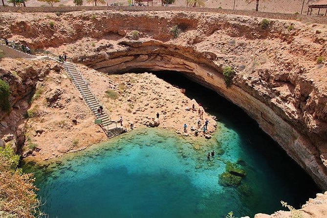 Wadi Shab and Sinkhole Adventure