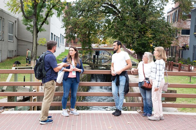 Washington: Potomac River Cruise & Guided Georgetown Walking Tour