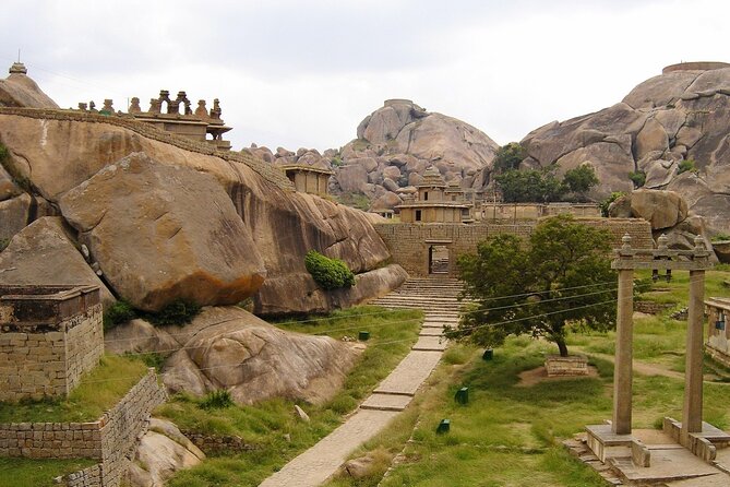 World Heritage Hampi & Chitradurga in 2 Days From Bangalore+Lunch