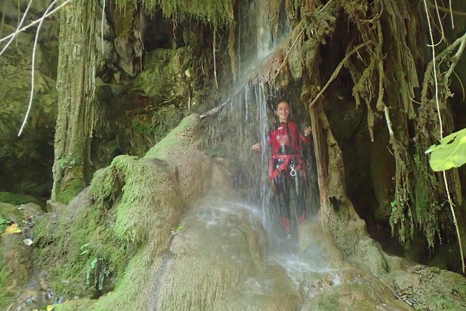 Zarzalones Canyoning Trip Lv.2