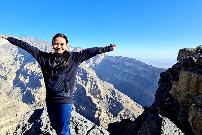 2-Days 1 Night Private Jebel Shams Tour - Tour Overview