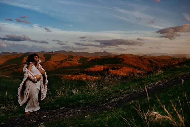 2-Hour Hiking Experience With Carly Buntin Photography - Good To Know