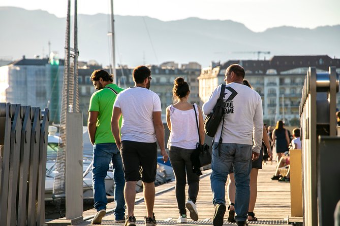 1 Hour Express Walk of Geneva With a Local - Learn About Genevas History
