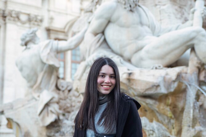 1-Hour Photo Shoot in Rome - Meeting at the Colosseum