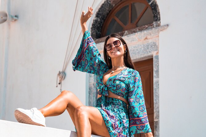 1 Hour Private Couple Photoshoot in Santorini - Meeting and Pickup Details
